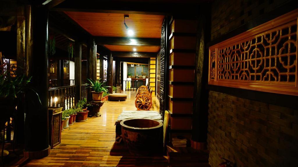 Lijiang Wangjia Courtyard Inn Exterior foto